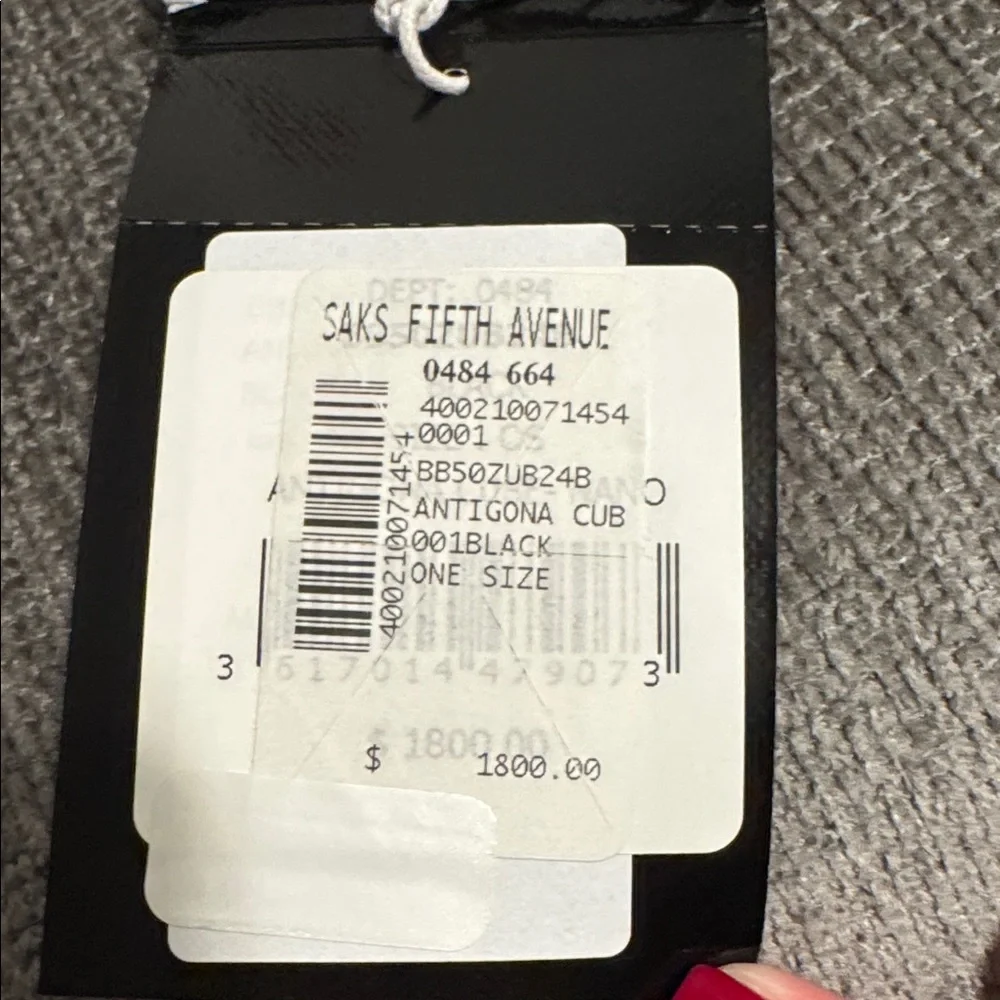 New Givenchy nano Antigona cube - Picture 8 of 8